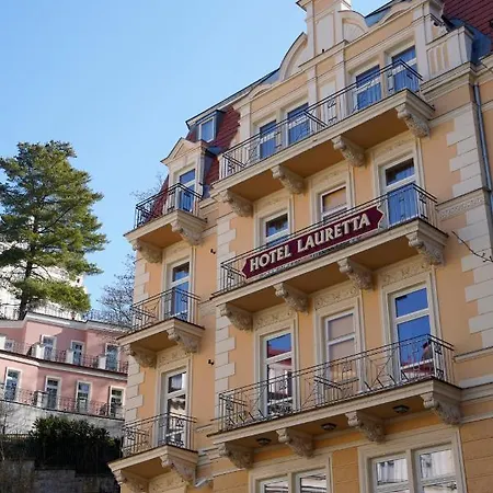 Hotel Lauretta 4*