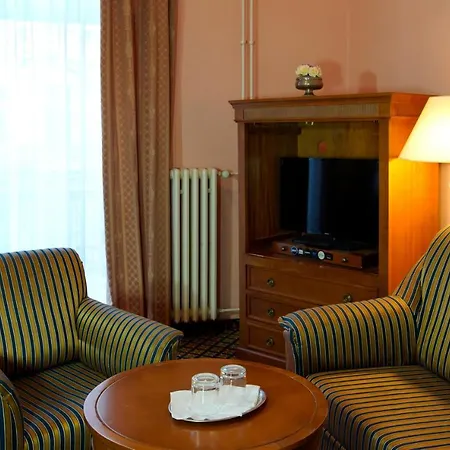 Lauretta Hotel